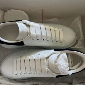 Alexander McQueen platform 37